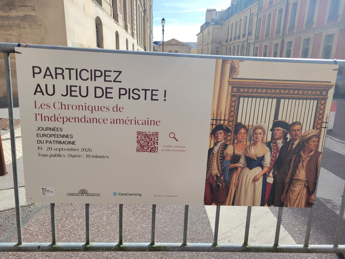 L'affiche du jeu de piste des Journées du patrimoine à Versailles, avec son QR code pour lancer l'aventure